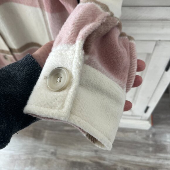 BLACK TAPE SHACKET JACKET PINK CREAM TAUPE PLAID BUTTON DOWN SIZE SMALL NWT - Picture 6 of 10